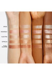 Farverprøver af fem skinnende nuancer: Eros (lys guld), Heavenly (blød pink), Electra (champagne), Ophelia (rosaguld) og Total Eclipse (bronze).