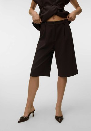 Vero Moda SHORTS AWVANNAH SHORTS - Šortky - chocolate torte