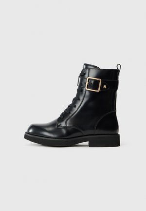 ELERI - Botine cu șireturi - black