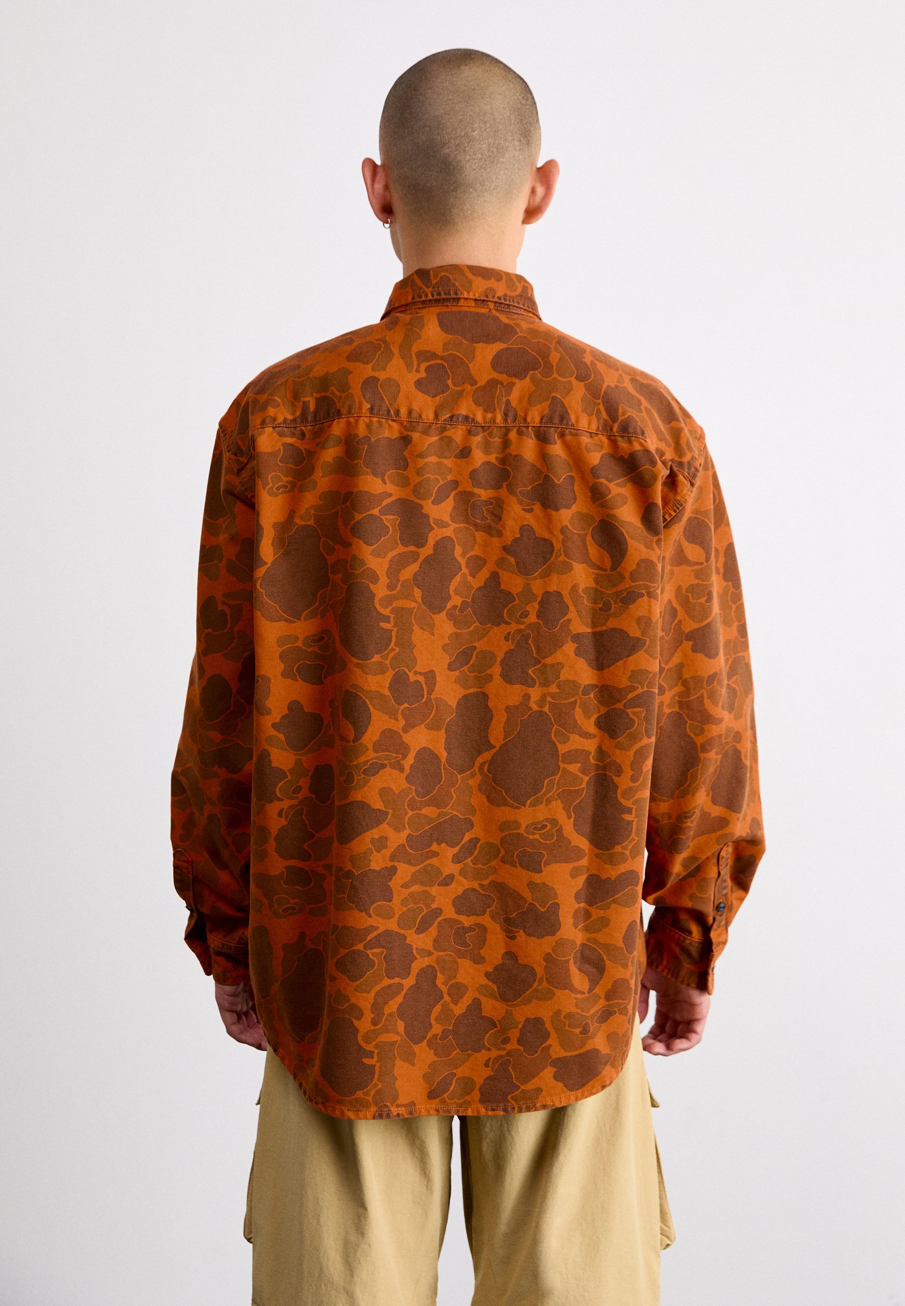 美品 カーハート WIP ダックシャツ ハンターカモ ターメリックオレンジ XL Carhartt WIP DUCK - Shirt - green/turmeric/green - Zalando.co.uk