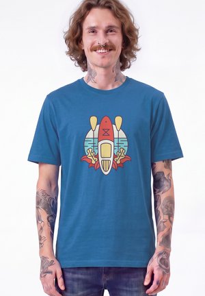 watapparel, STAND UP PADDLEBOARD SUP - T-shirt imprimé - mindful blue