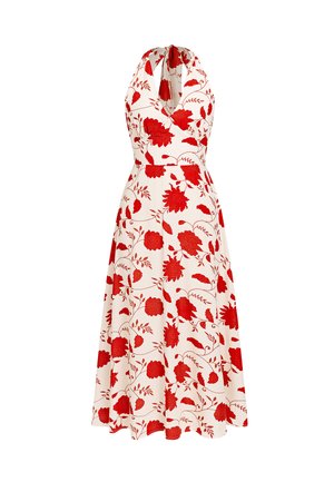 Robe midi blanche à col licou avec imprimé floral rouge et taille cintrée, s'évasant en une jupe trapèze.