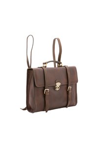 Sac messager en cuir marron avec rabat, doté de quincailleries en or, de deux boucles latérales et d'une poignée supérieure avec deux bretelles réglables.