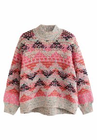 Pull en tricot à col montant, arborant des motifs zigzag multicolores en rose, rouge et bleu marine sur un fond gris clair.