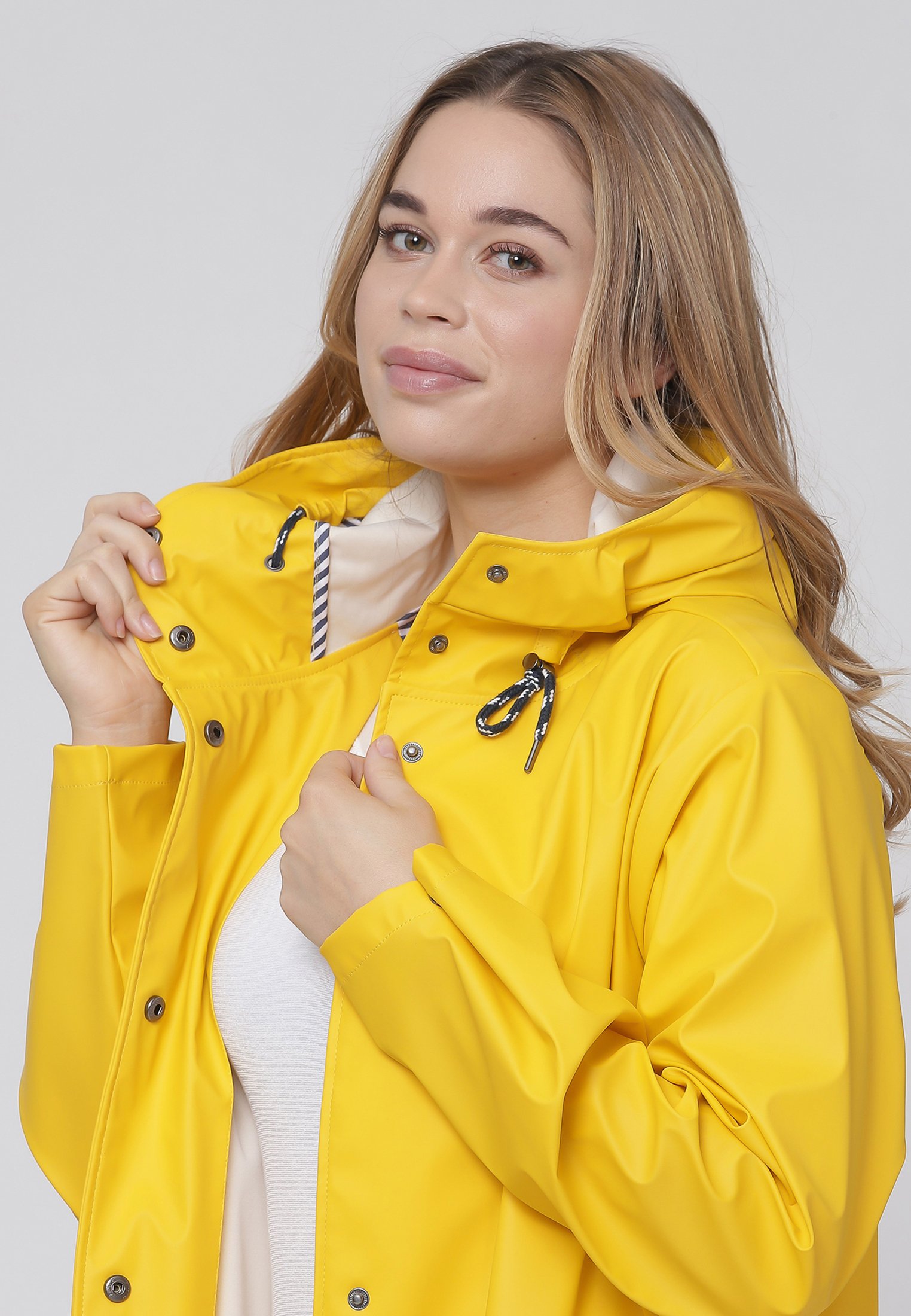 Cero \u0026 Etage Waterproof jacket - yellow 