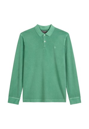 Polo a maniche lunghe in cotone verde solido, caratterizzato da un colletto classico, un'apertura con tre bottoni e un logo ricamato discreto sul petto.