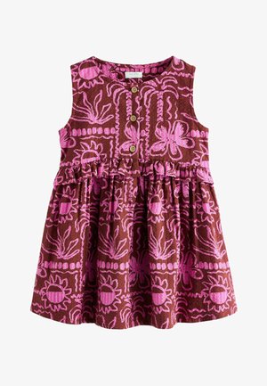 Haljina bez rukava smeđe boje s ružičastim cvjetnim i apstraktnim uzorcima, tri drvena gumba sprijeda i detalj s naborima na struku.