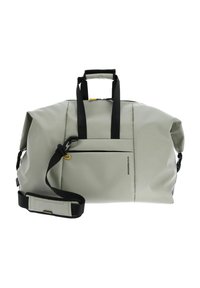 Hellgraue Sporttasche aus wasserdichtem Material. Mit schwarzen Trägern, einer vorderen Reißverschlusstasche und einem abnehmbaren Schultergurt.