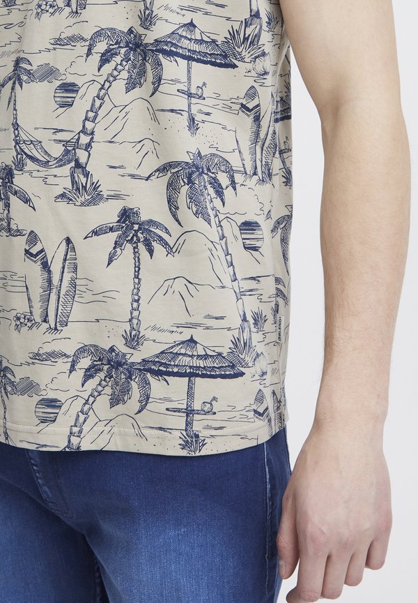 BHTee - Print T-shirt - crockery3