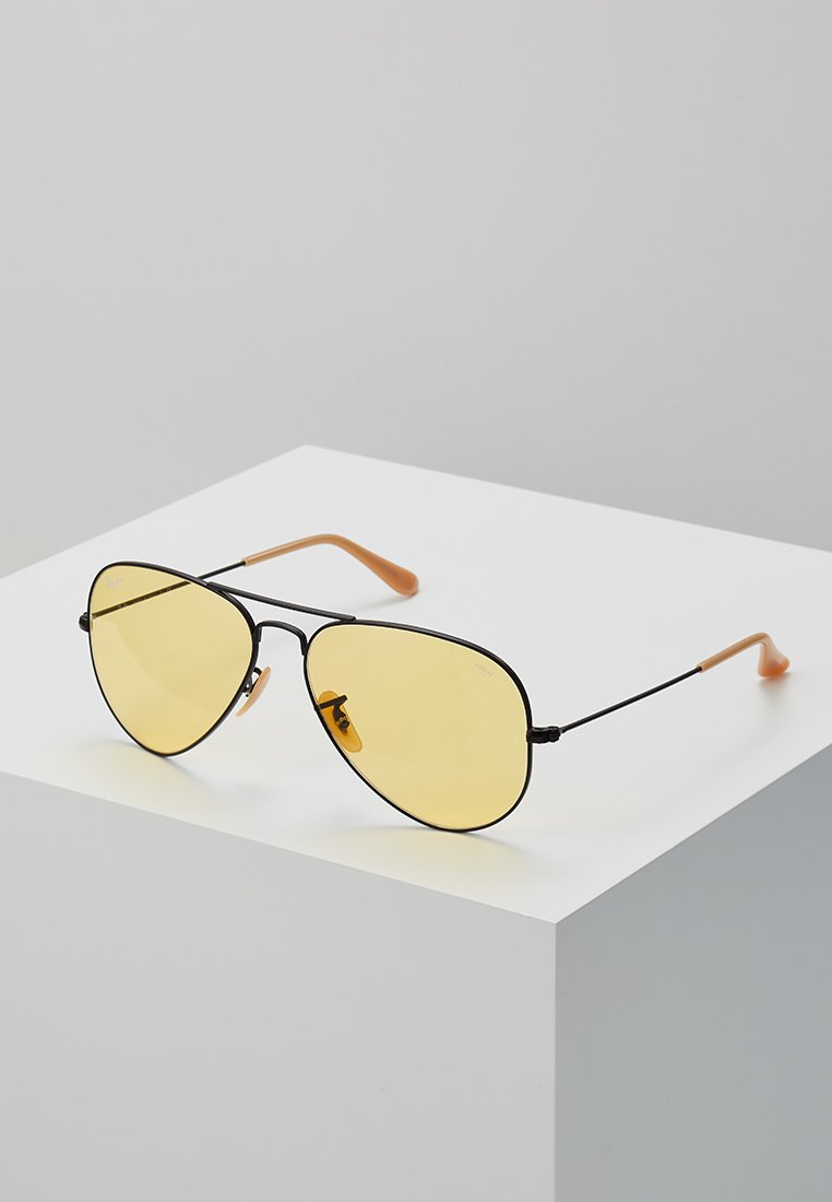 Ray-Ban AVIATOR LARGE UNISEX - Óculos de sol - black/photo yellow