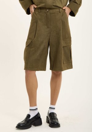 Shorts - khaki
