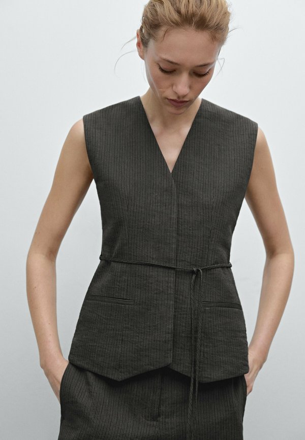 WITH TRIMS - Waistcoat