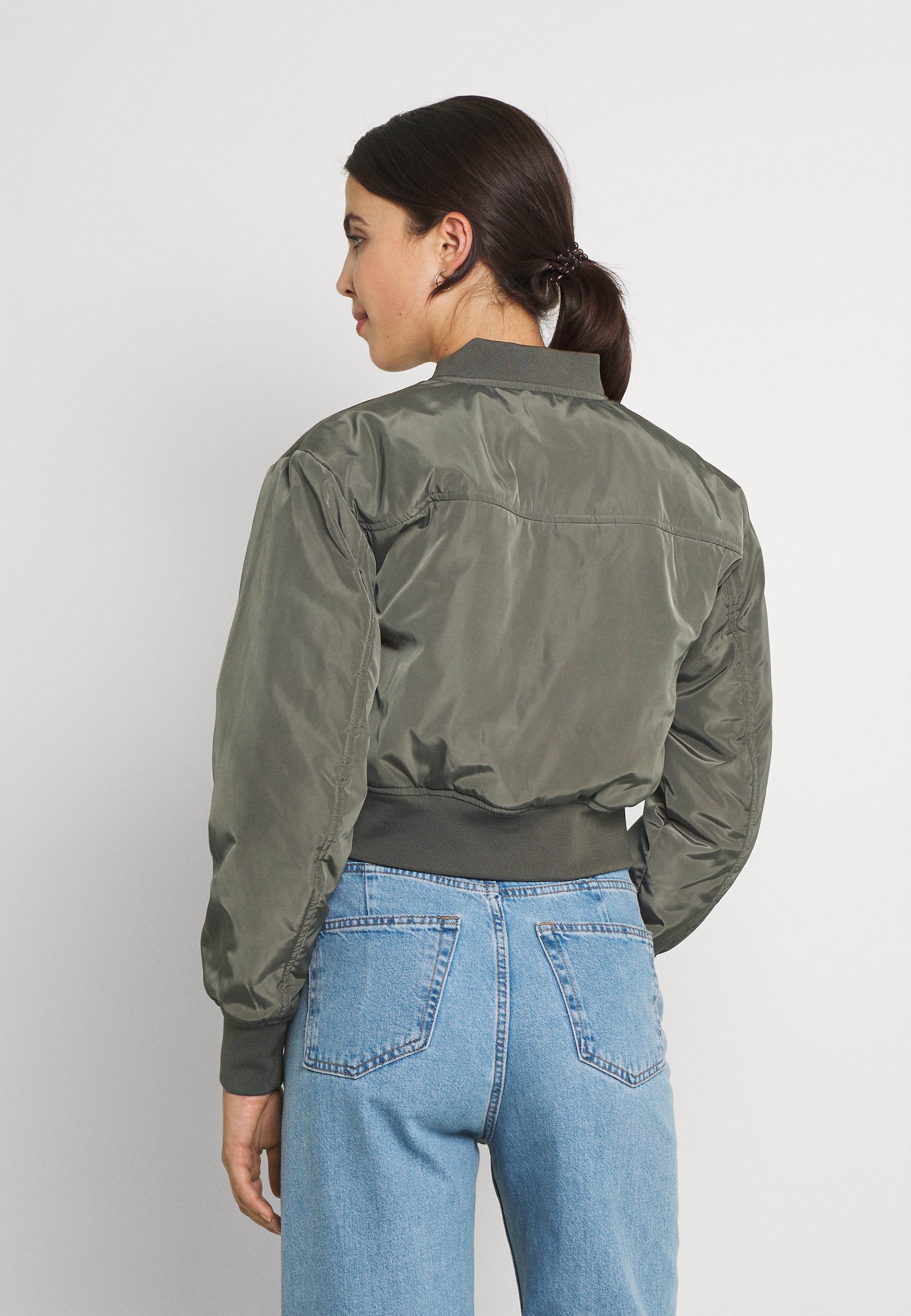JDY JDYDELTA CROPPED JACKET - Bomberjacks - kalamata/donkergroen - Zalando .nl