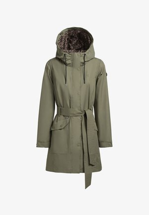 Abrigo impermeable de color verde oliva con forro de leopardo, capucha, cintura ceñida con cinturón, botones a presión y dos bolsillos laterales. Textura suave.