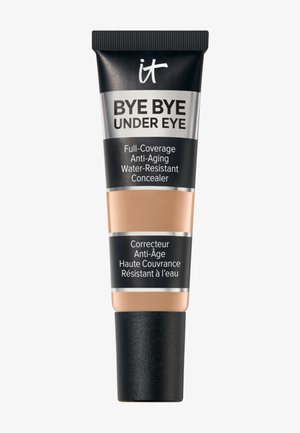 Tube de correcteur IT Bye Bye Under Eye à couvrance totale, anti-âge, résistant à l'eau, avec les détails du produit en anglais et en français sur l'étiquette.