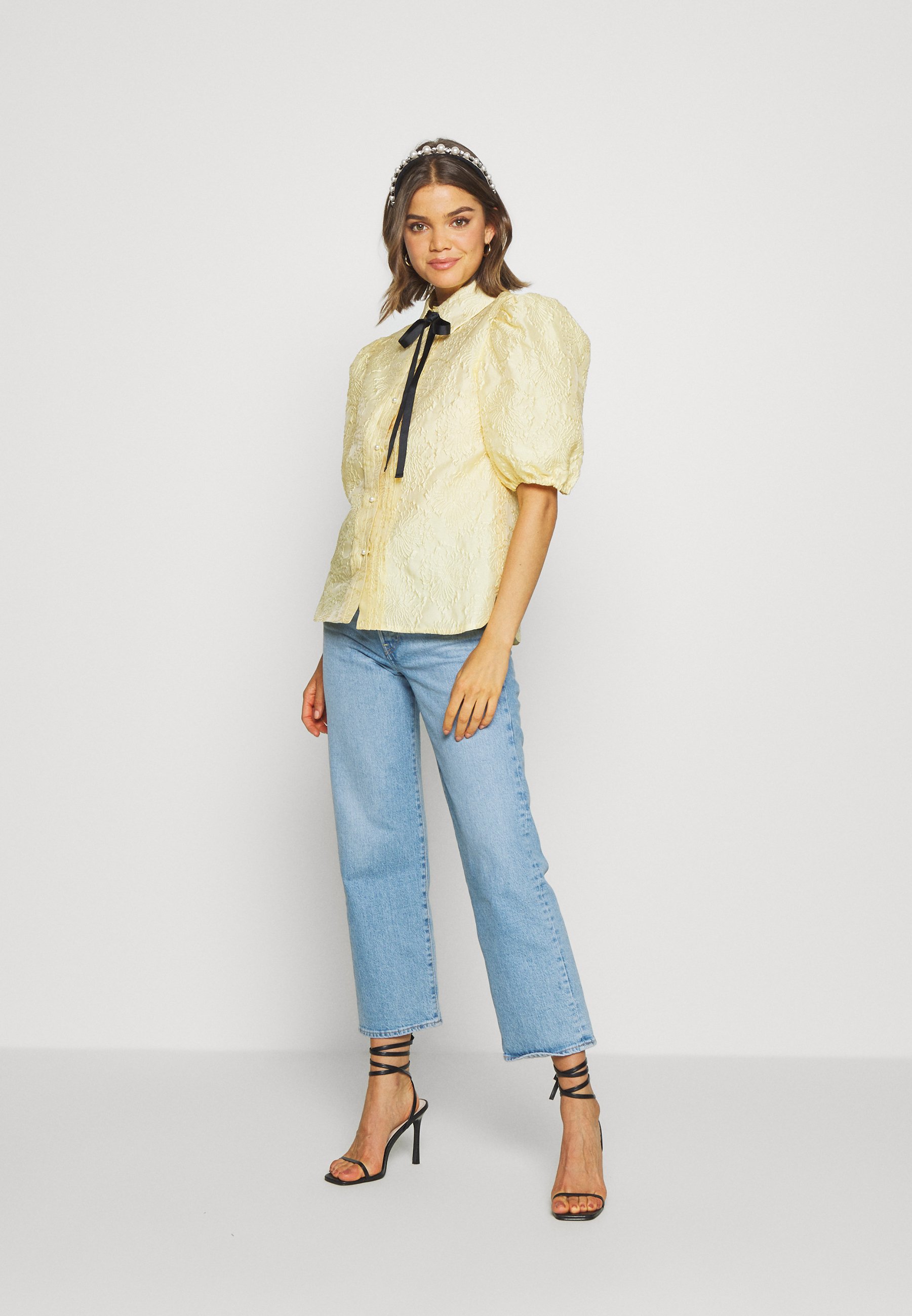 Sister Jane BUTTERCUP PUFF SLEEVE SHIRT Bluser yellow Sister Jane BROIDERY RANCH SCALLOP SHIRT - Bluser - yellow