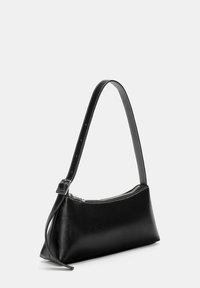 PULL&BEAR Handtas - black