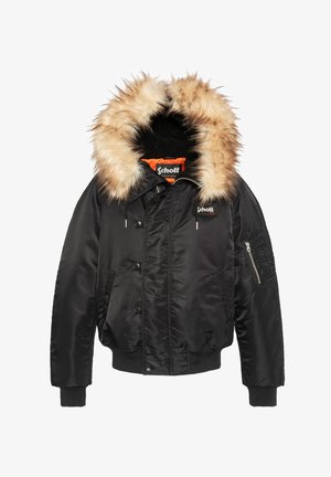 Sort isoleret vinterjakke med pelsforet hætte, for-åbning med knapper og lynlås, lynlåslomme på ærmet og Schott mærkelogo patches.
