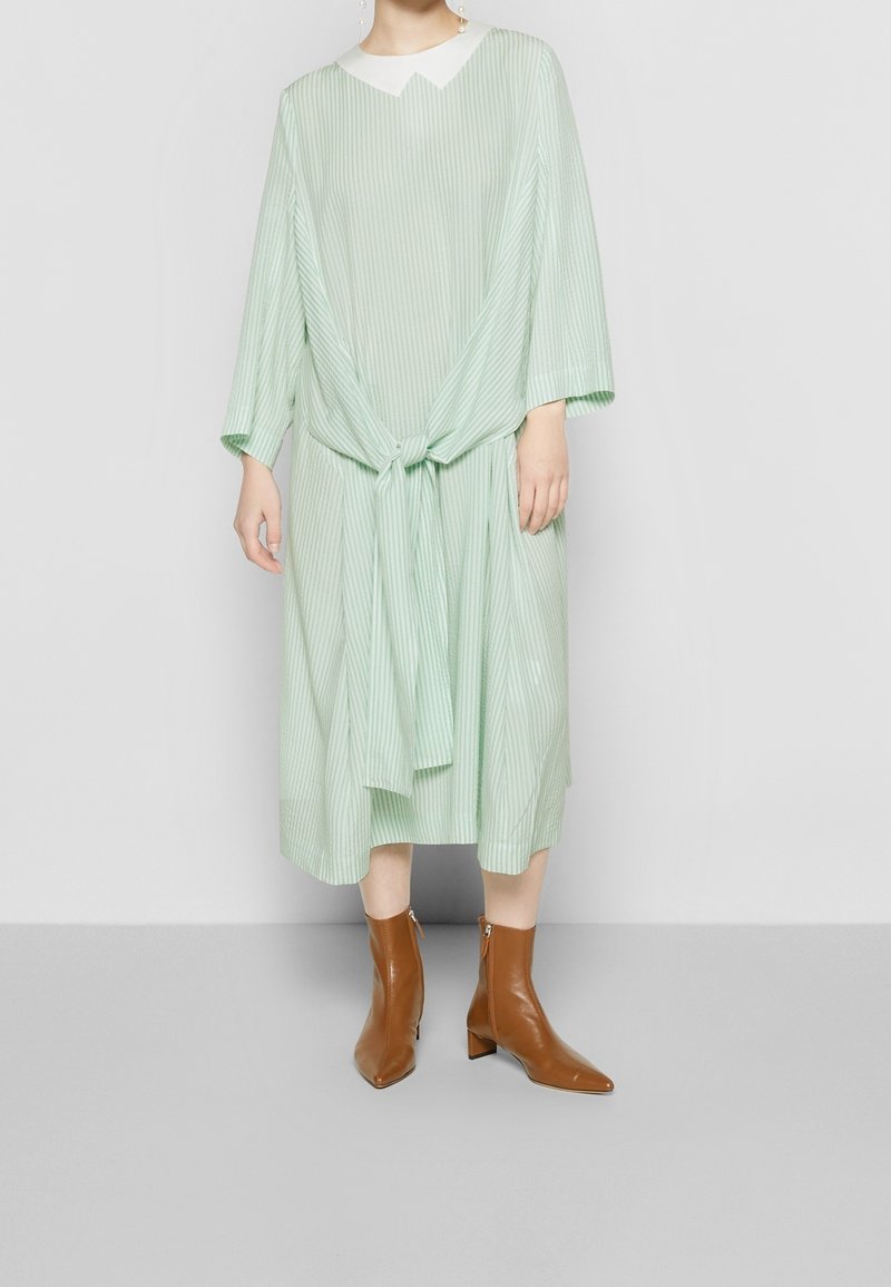 green dress xxl Women's Chanel Sheath Cape Shoulder Silk Floor Length Dress XS/S/M/L/XL/XXL/Customize Green MEAN BLVD Green / S main image 1