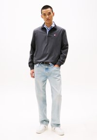 Tommy Jeans MIX RUGBY  - Maglietta a manica lunga - washed black
