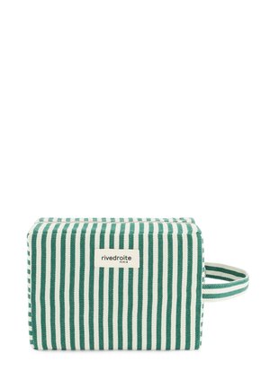 Trousse de toilette rectangulaire à rayures verticales vertes et blanches, avec une poignée latérale et une étiquette "rivedroite Paris" centrée.