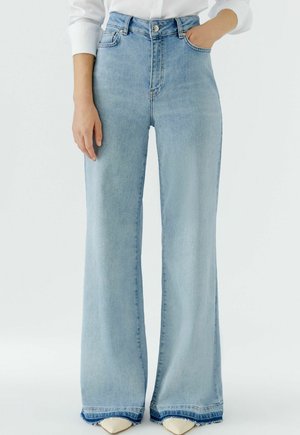 Flared Jeans - blue denim