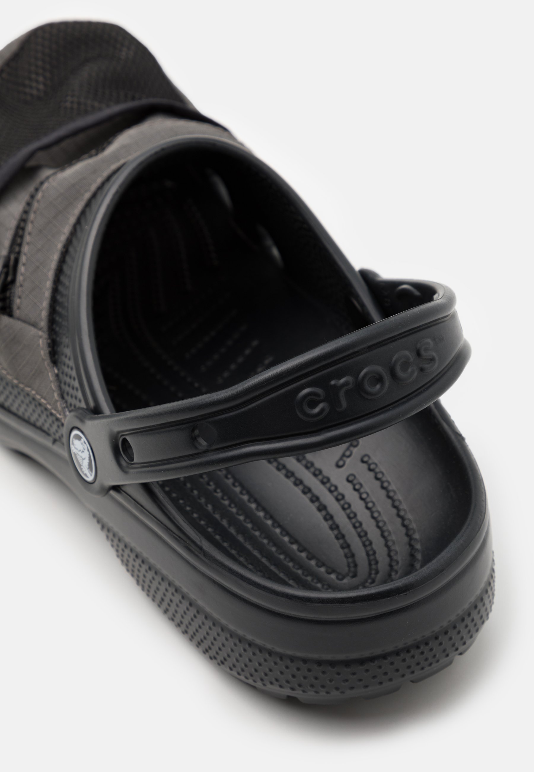 venture crocs