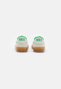 Nike SB HERITAGE VULC UNISEX - Matalavartiset tennarit - summit white/lucky green/white/light brown