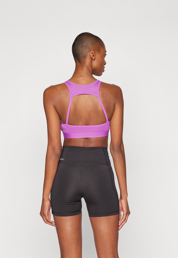 BRA - Medium support sports bra - wild berry4