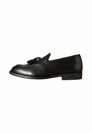 Russell & Bromley, REGULAR FIT - DERWENT TASSEL LOAFERS - Slipper - black