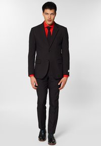 Unselected, black