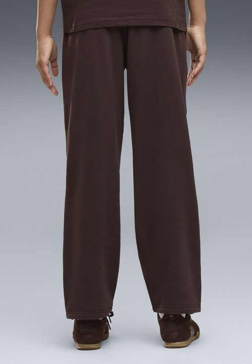 PUMA ESSENTIALS TAPE RELAXED JOGGINGHOSE - Tracksuit bottoms - chocolate fondue — foto 3