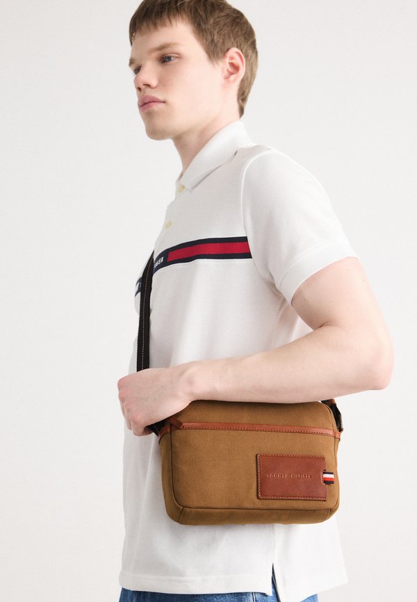 CASUAL PREP CAMERA BAG - Cross body bag - clay soil4