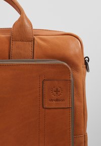Strellson HYDE PARK BRIEFBAG - Ventiquattrore - cognac