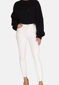 PUSH UP HIGHWAIST - Jean slim - weiß