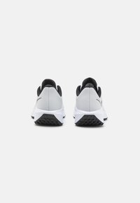 Thumbnail Image 3