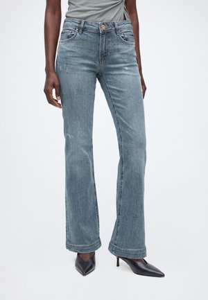 ONLY, ONLARIANNA LOW WAIST BOOTCUT  - Τζιν Bootcut - dark grey denim