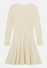 Guess Pletené šaty - beige