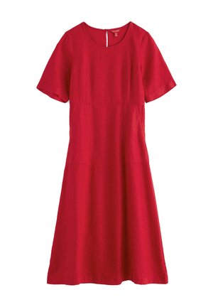 Rode jurk met korte mouwen, knielengte, ronde halslijn en naaddetails bij de taille en het onderste rokgedeelte.