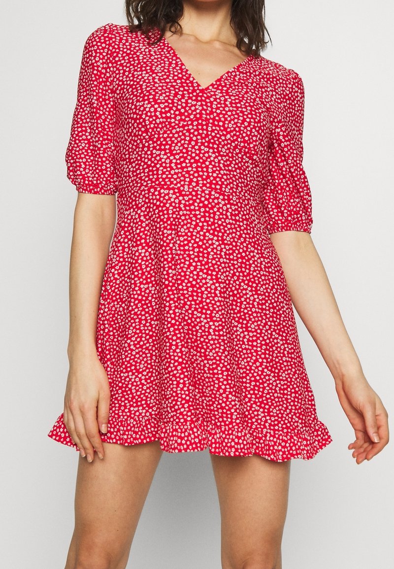 Miss Selfridge Vestido informal - red