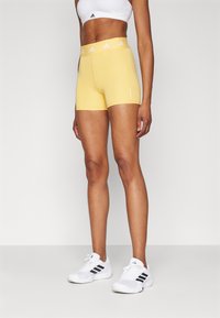 adidas Performance TECHFIT SHORT - Legingi - semi spark