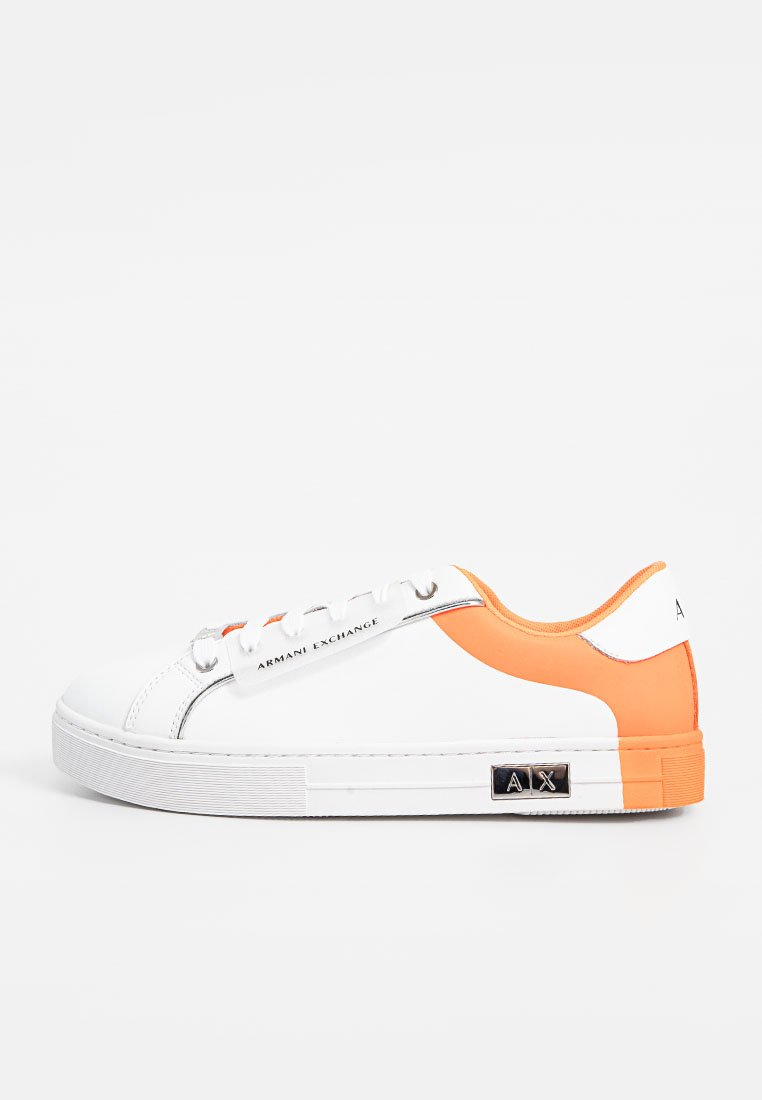 Armani Exchange Sneakers laag oranje Armani Exchange Sneakers laag oranje