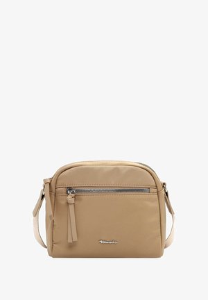 Beige nylon axelväska med en dragkedjeförsedd framficka, justerbar rem och logotyp. Slät textur och rundad form.