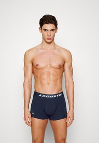 Lacoste 3PACK - Boxer aderenti - silver chine/navy blue