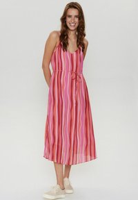 Nümph ISABEL - Dnevna haljina - pink lemonade