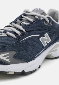 New Balance 725 UNISEX - Sneaker low - eclipse