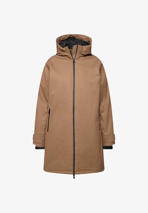 Brązowa wodoodporna kurtka z kapturem, zamkiem błyskawicznym z przodu i bocznymi kieszeniami. Posiada gładką teksturę oraz kontrastowe czarne akcenty.