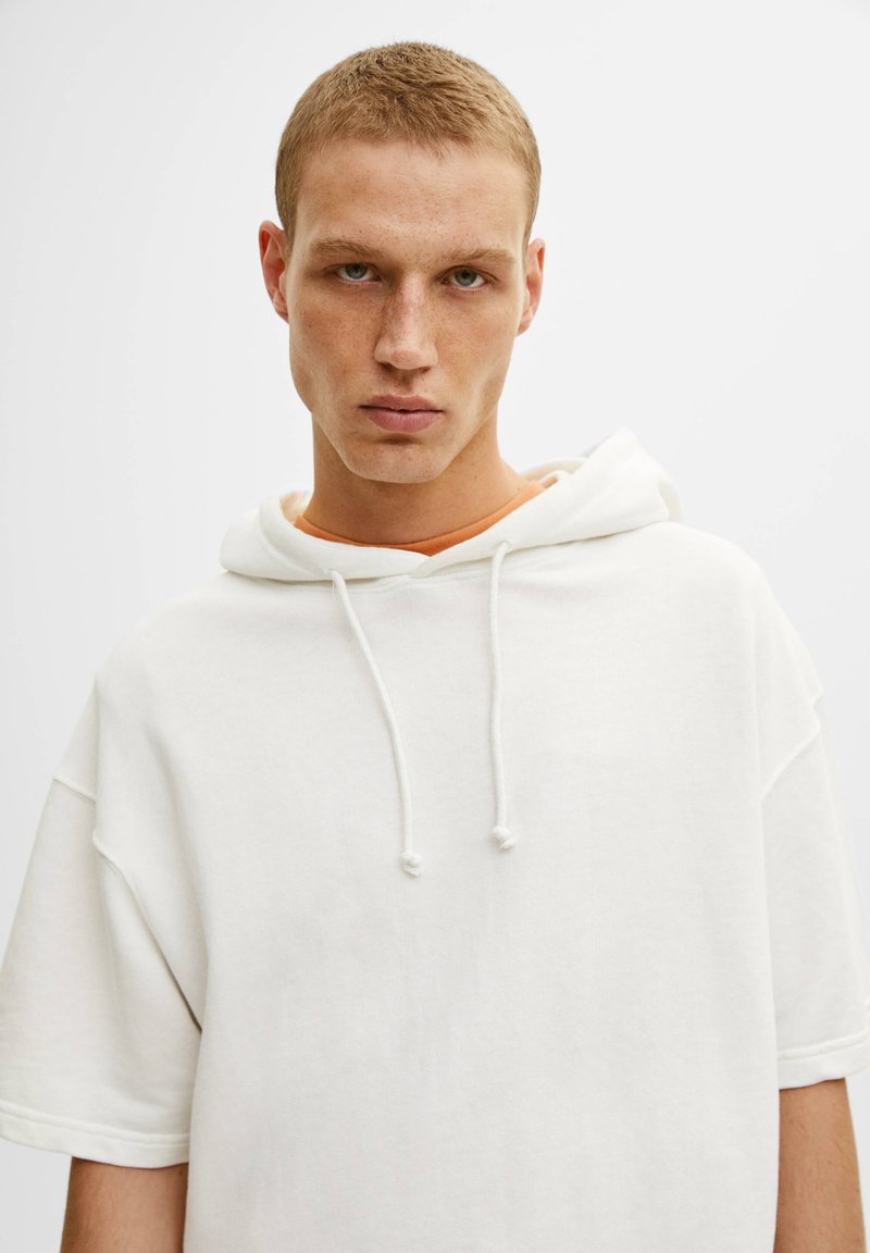 Herren Kapuzenpullover | PULL&BEAR PLUSH Kapuzenpullover off-white/offwhite - PB63331 Herren Kapuzenpullover | PULL&BEAR PLUSH Kapuzenpullover off-white/offwhite - PB63331