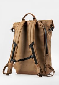 Aunts & Uncles MATSUYAMA  - Tagesrucksack - tapir