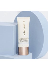 Nude by Nature NUDE BY NATUREPERFECTING PRIMER HYDRATE AND ILLUMINATE  - Highlighter